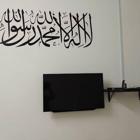 Zah'Ra Homestay Kuala Lipis Exteriör bild